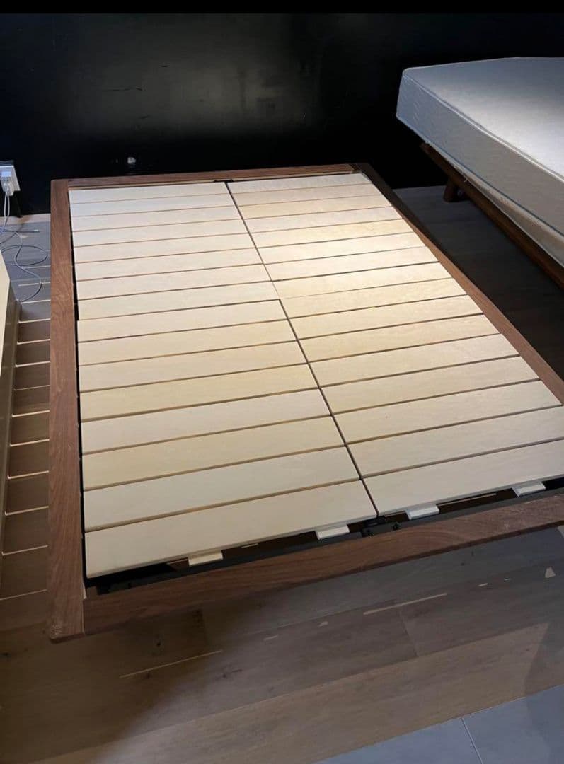 【横浜駅近く】無印良品 ダブルベッド すのこベッド ウォールナット 61JaJXeQ8yL._AC_UF350,