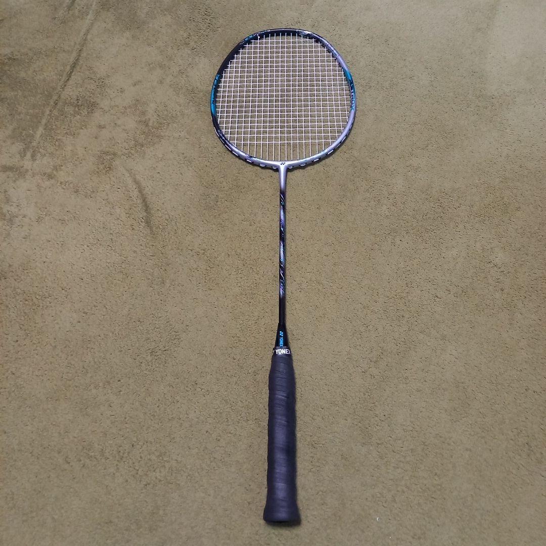 【にっしー】アストロクス88Sプロ ヨネックス アストロクス88Sプロ AX88S-P (バドミントンラケット) 価格