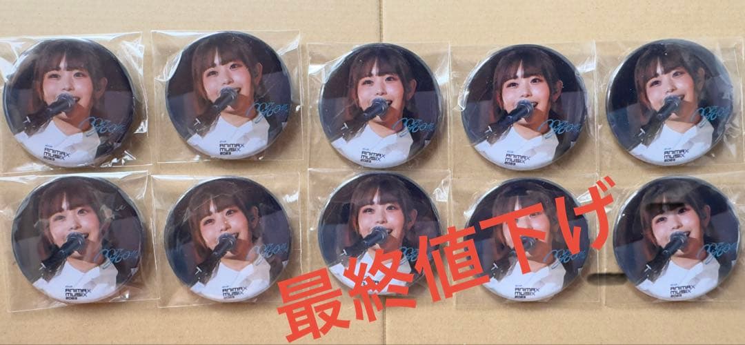 小日向美香　缶バッジ 痛バ完成した✨ 今までの缶バッチで組んでみたよん