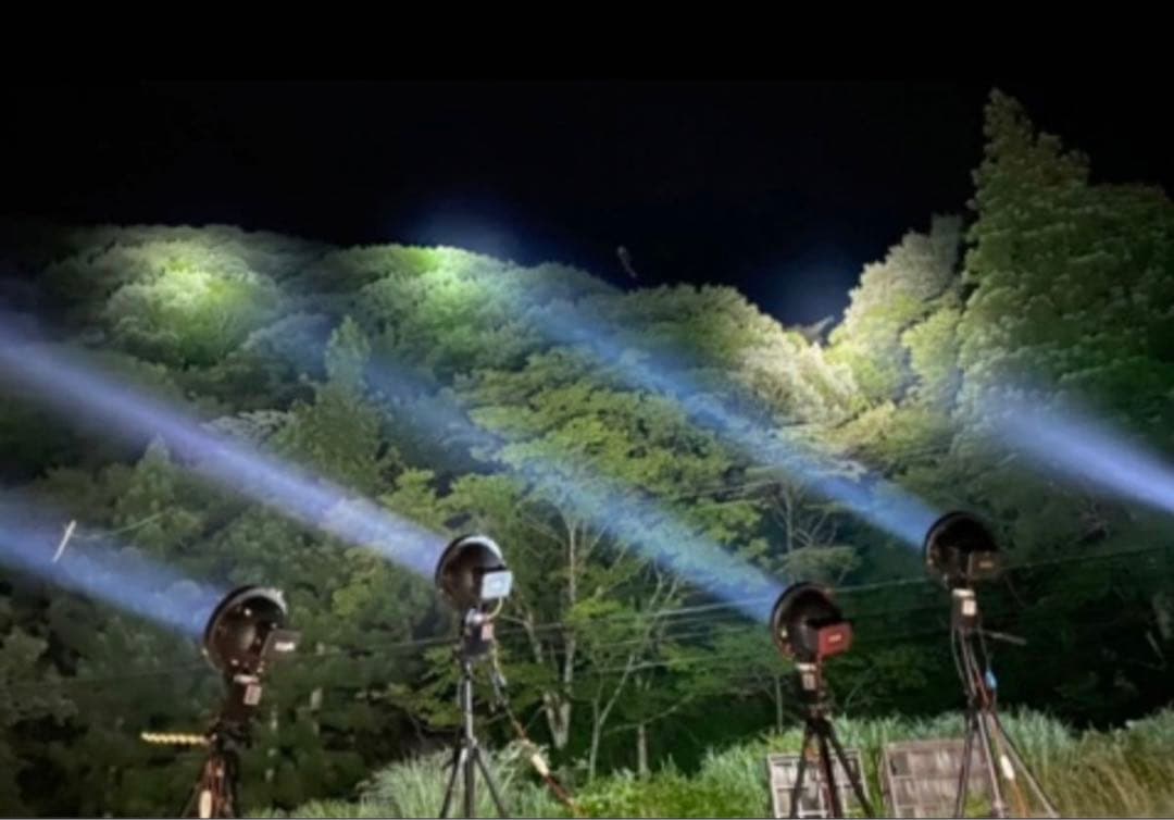 爆光 新品 強力 HID7インチ 110W 紫外線強化バルブ 灯火採集に！HID