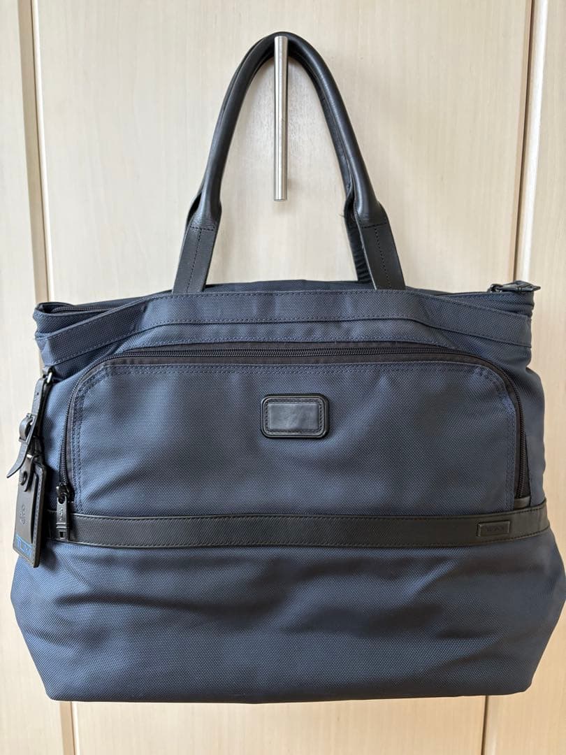 【希少】TUMI✖️Sophnet別注ネイビーコンパニオントート22119ND2E 希少】TUMI✖️Sophnet別注ネイビーコンパニオントート22119ND2E