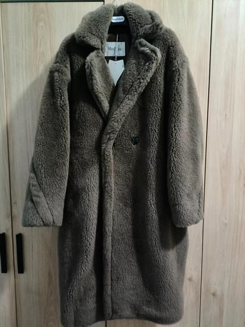 MAX MARA テディベアコート マックスマーラのアイコニックな「テディベア コート」誕生10周年を祝