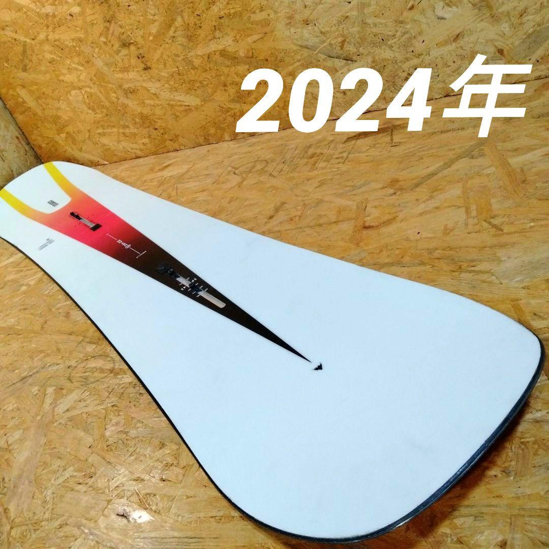 平野歩夢 選手使用モデルBURTON CUSTOM 23-24 a2628 これまでの功績をたたえる、平野歩夢こだわりの特別なスノーボード