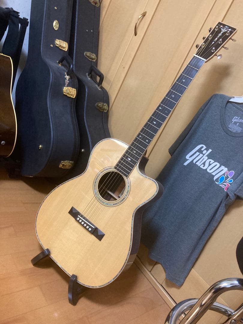 ASTURIAS Solo Premium アコースティックギター ASTURIAS SOLO PREMIUM ソロ プレミアム スーパーライトケース付属