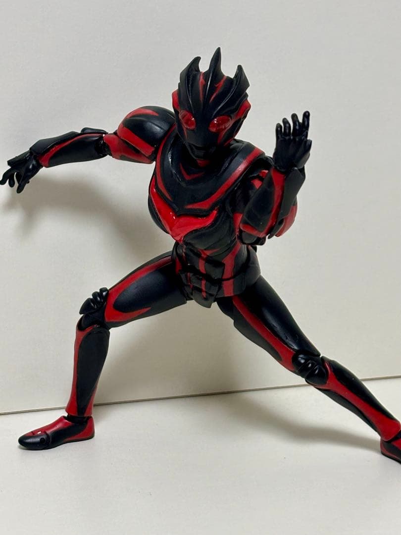 u*6様 S.H.Figuarts ダークザギ　改造品