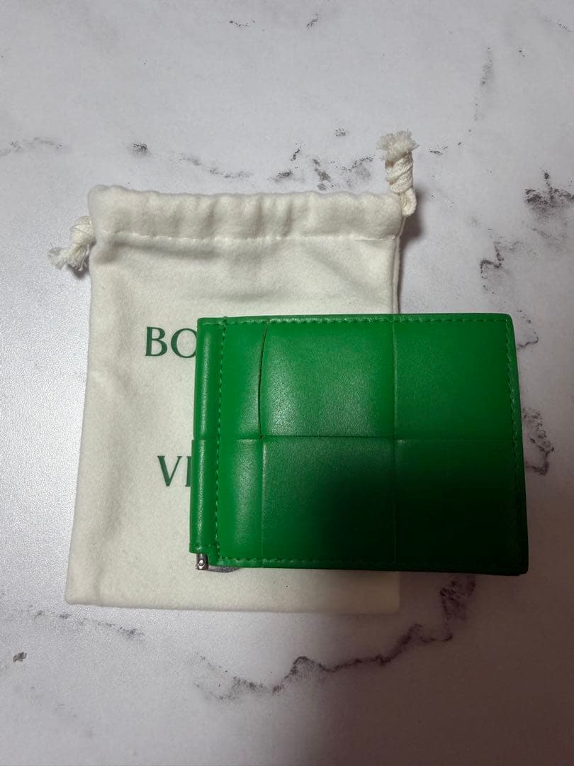 【美品】ボッテガヴェネタ マキシイントレチャート 二つ折り財布 グリーン 箱付 美品 bottega Veneta ボッテガヴェネタ 二つ折り財布 カセット