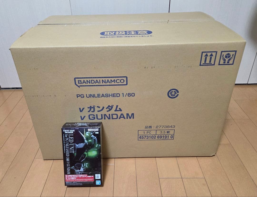 ■PG UNLEASHED 1/60 ニューガンダム＋LEDユニット プレバンにて「PG UNLEASHED 1/60 νガンダム/LEDユニット」抽選販売が2