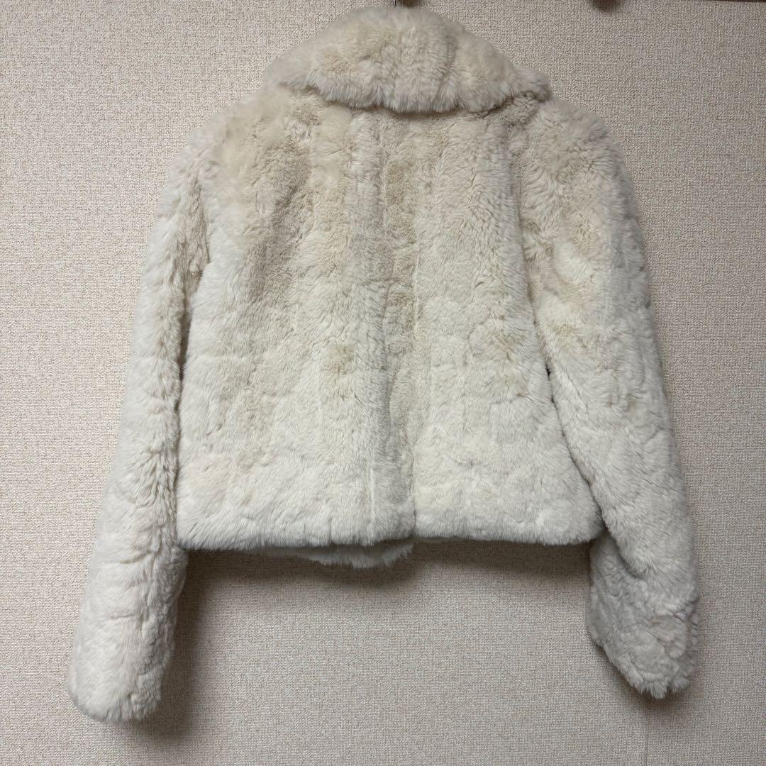 24時間以内に発送】treat ürself バニーファーコート 2023 - メルカリ