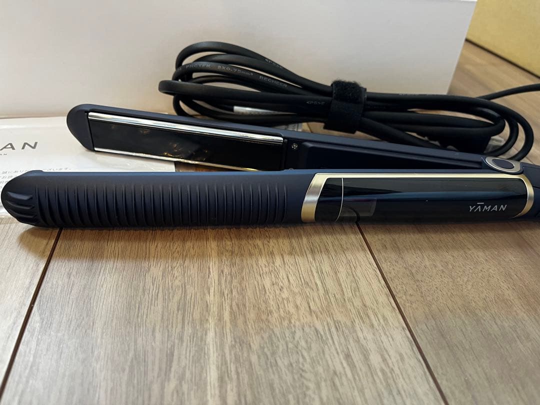 YA-MAN スムースアイロンフォトイオン ネイビー - メルカリ