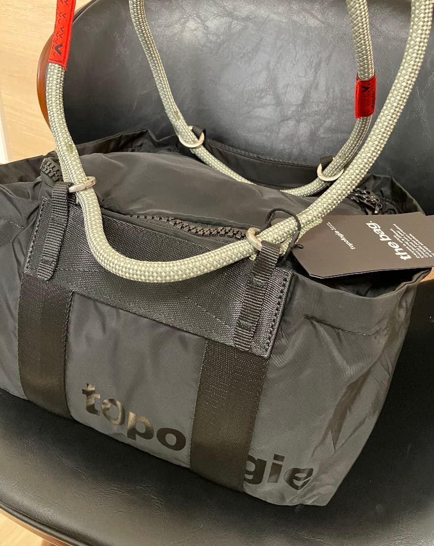 topologie Summit Duffle Small 黒ストラップ付 新品 - メルカリ