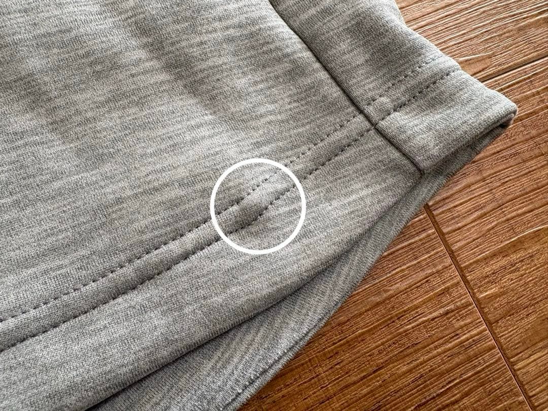 デサントゴルフ ダンボールニット ハニカムパターン袖 フード付き