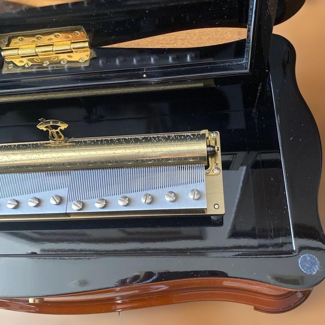 リュージュオルゴール カノン 144弁 ホワイトローズ スイス製 廃盤品