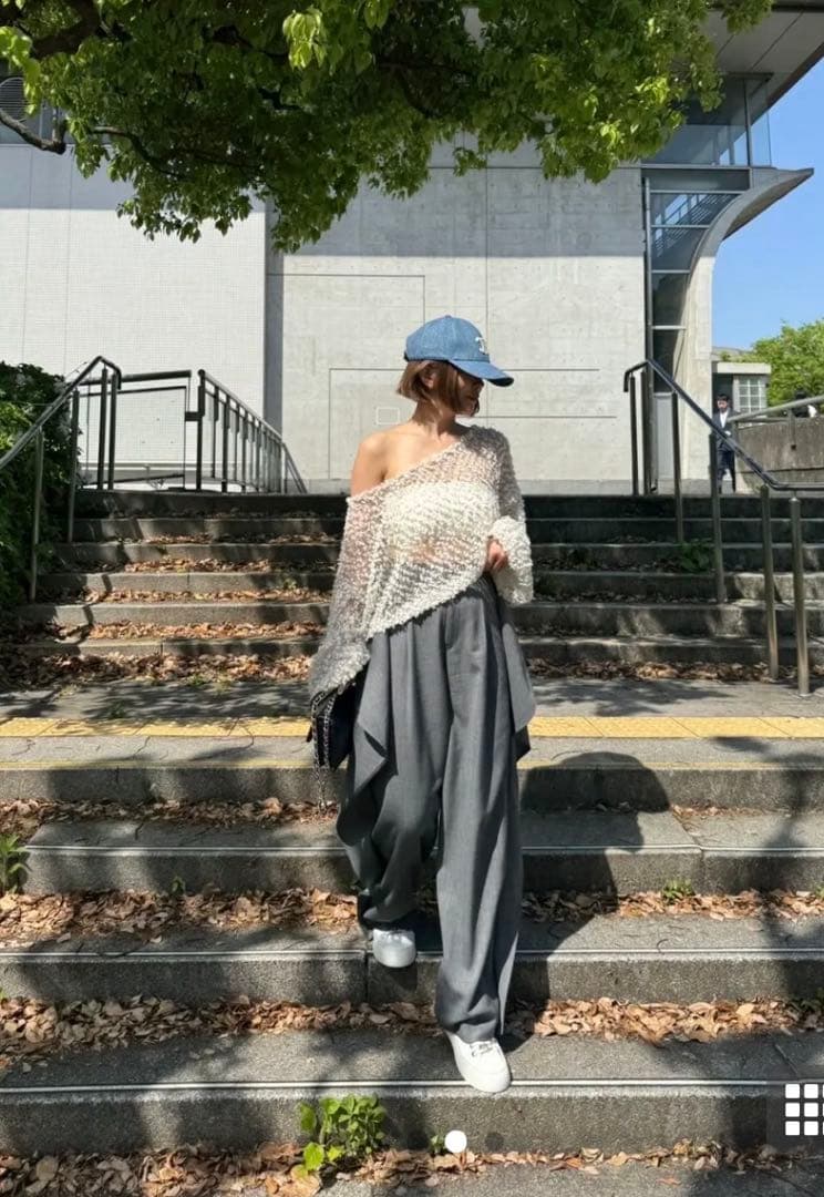 chee 様専用 cygne シーニュ サイドフレアパンツ rom グレー0T - メルカリ