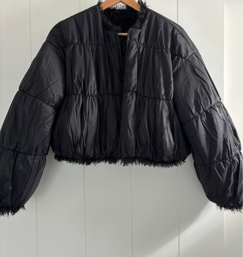 VERSEAU チベットラムリバーシブルブルゾン - メルカリ