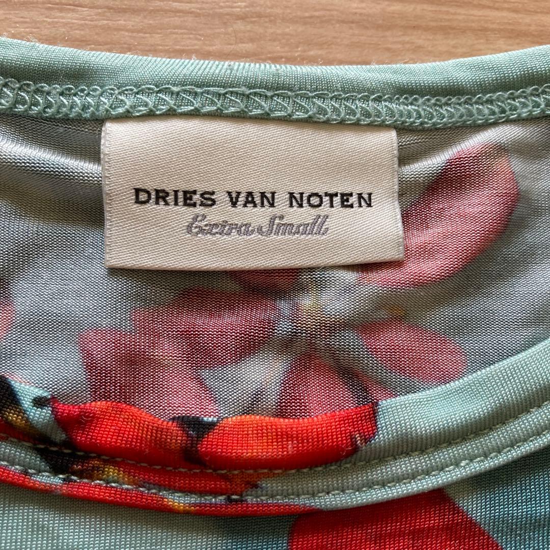 ドリスバンノッテン ロンT 花柄 青 - メルカリ