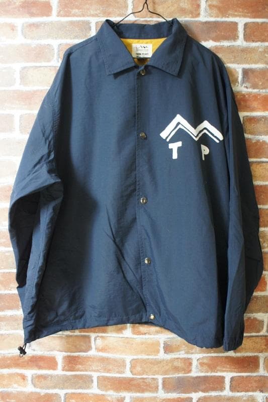 マナスタッシュ　ツインピークス　コラボコーチジャケット MANASTASH（マナスタッシュ） コート ジャケット TWIN PEAKS COACHES