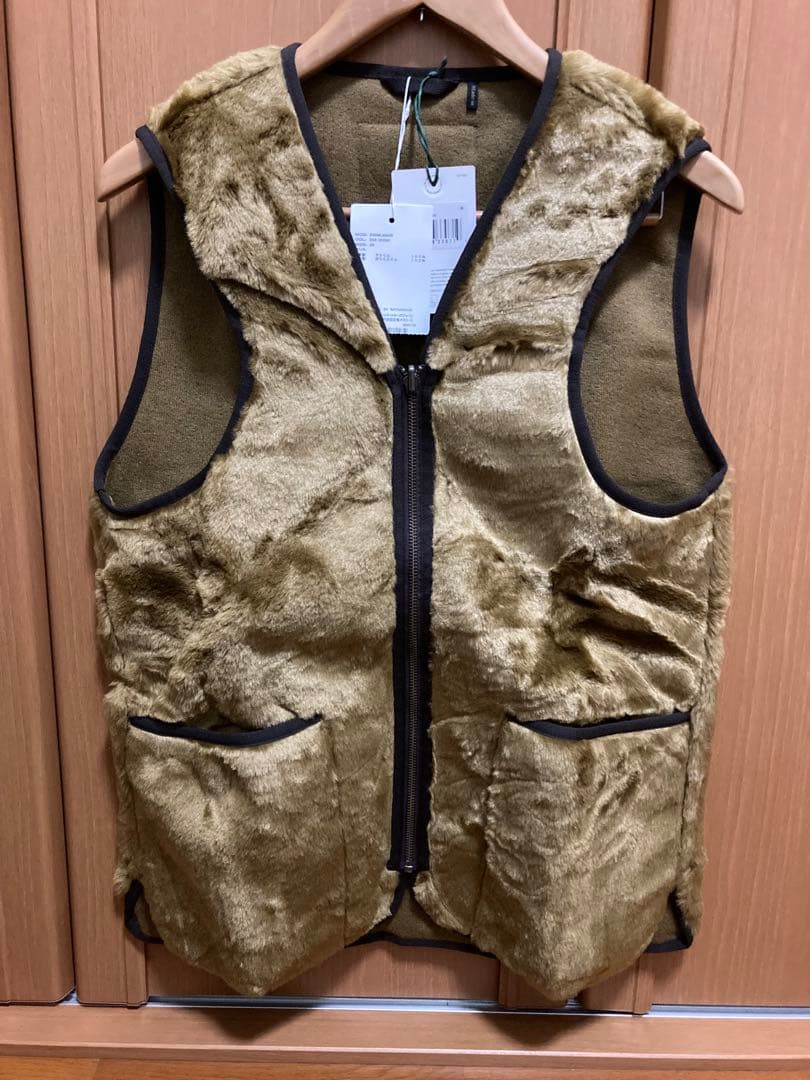 【新品未使用】⭐︎ Barbour バブアー　38 ファー ライナー ベスト Barbour（バブアー） ライナーベスト WARM PILE WAISTCOAT/ZIP-IN