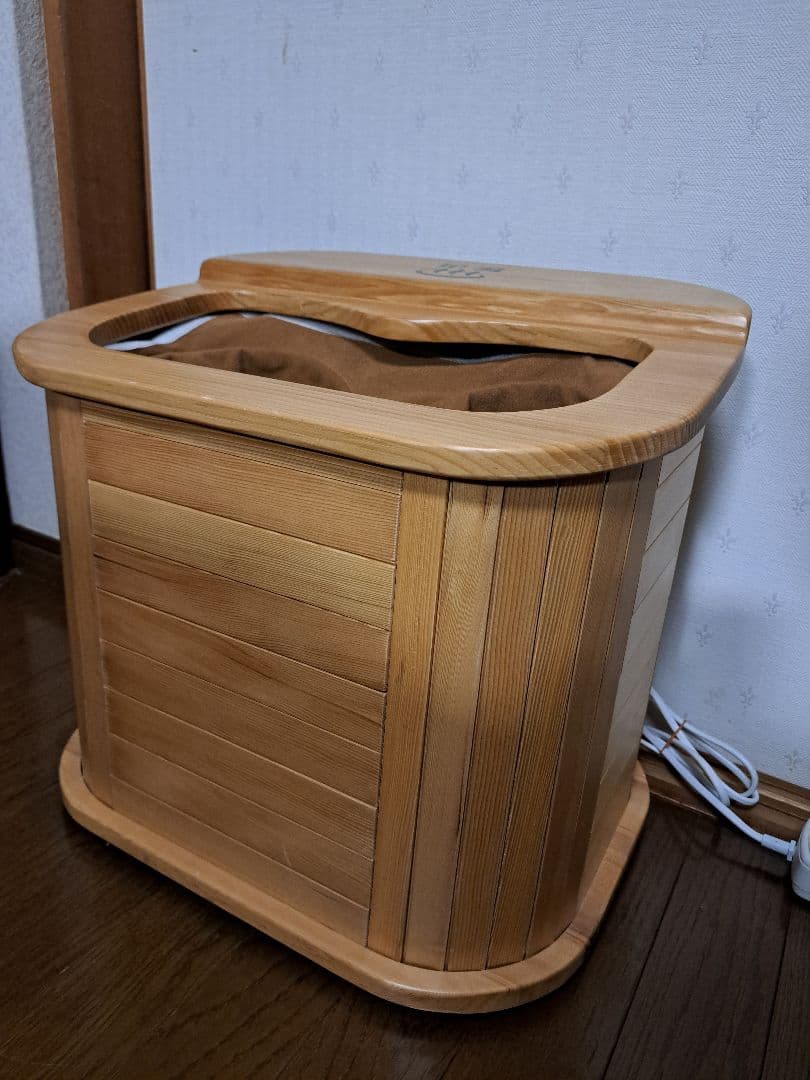 アサヒ AY-2022N ぽかぽか 足湯DX 脚温器 遠赤外線 リラックス - メルカリ