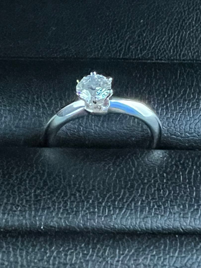 値下げ！Tiffany ソリティアダイヤモンド D VVS2 0.47ct 8号