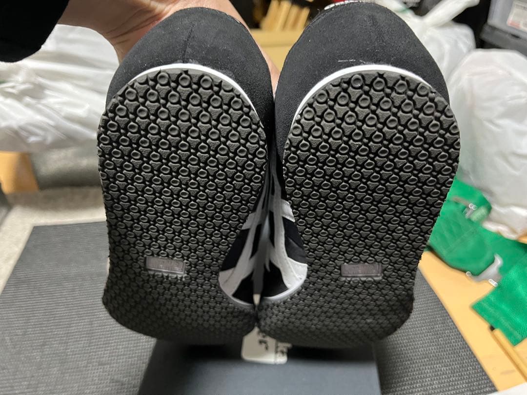 【一回のみ着用】オニツカタイガー セラーノ 27.5cm 購入日付記載領収書有り