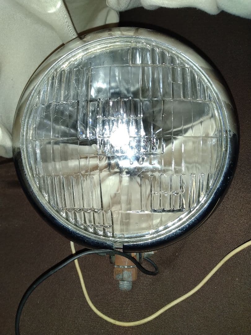 ベイツ Bates KD869 SAEM1 ヘッドライト ボトムマウント 希少 BATES ベイツ KD869 ヘッドライト ボトムマウント ハーレー