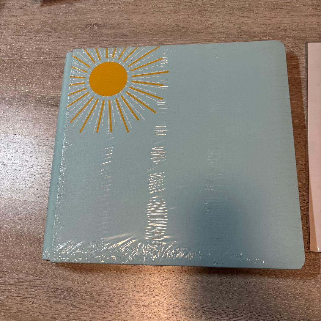 クリエイティブメモリーズ 未使用品 12インチ アルバム＆ペーパー