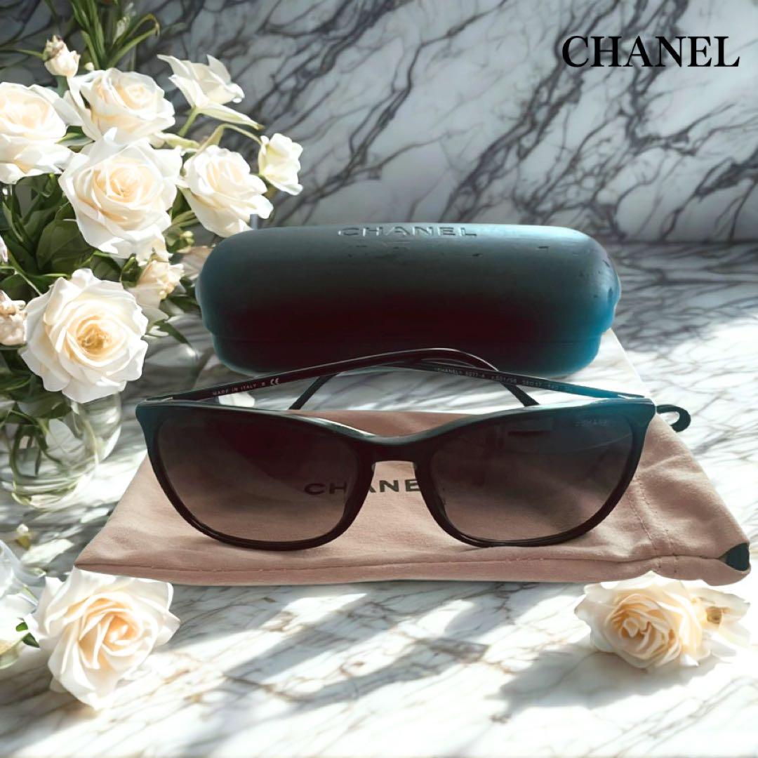 CHANEL ココマーク　キャットアイサングラス シャネルブラック CHANEL サングラス: キャッツアイ シェイプ サングラス, アセテート