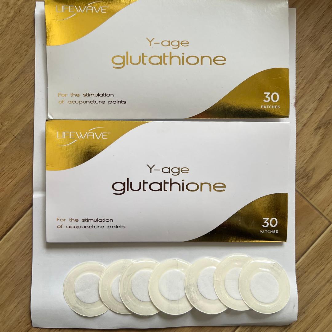 Lifewave Y-age glutathione 30 ×2と数個 Y-