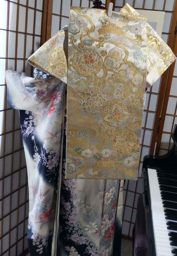 378 シンデレラみたいな ふんわり 優しいお花柄 正絹振り袖7点フル