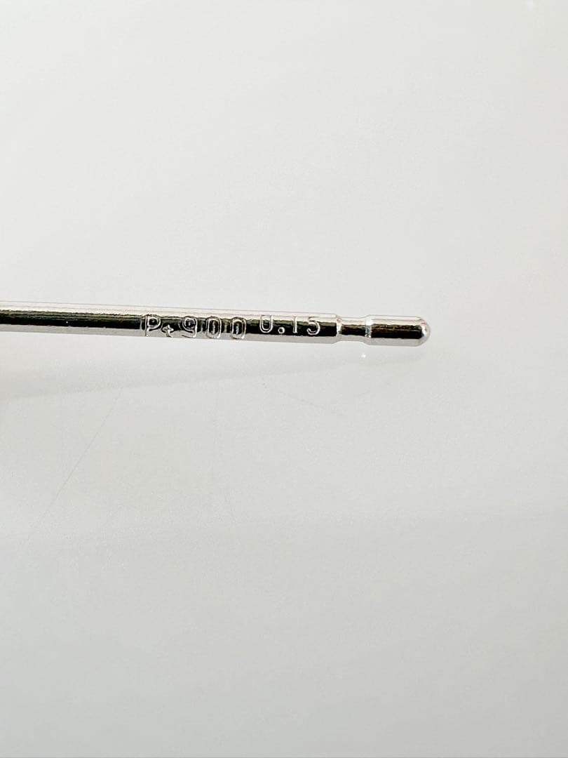 プラチナ 天然 ダイヤ 0.15ct 片耳ピアス！①