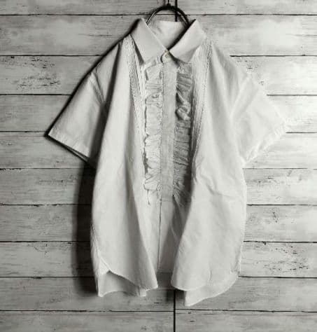 トリココムデギャルソン フリルシャツ ブラウス 白 半袖 比翼仕立て 楽天市場】フリル ブラウス（ブランドコムデギャルソン）の通販