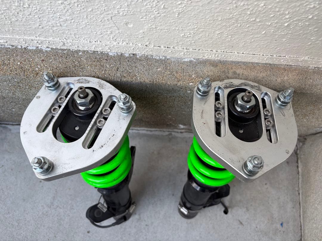 VW アルテオン ワンオフ 車高調 キャンセラー付 - メルカリ