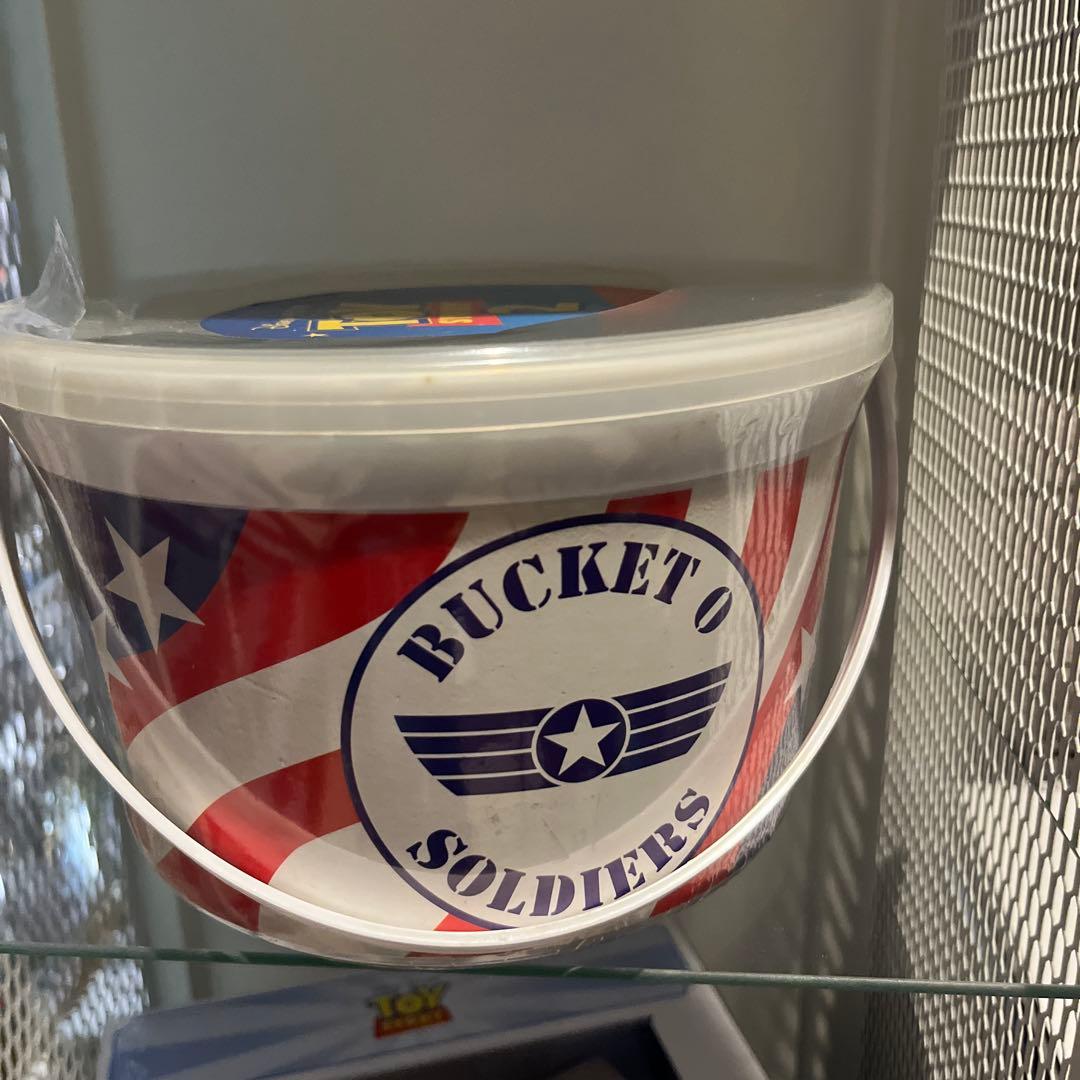 し*号様 未開封 グリーンアーミーメン バケットオブソルジャーズ バケツ トイス Amazon.co.jp: トイストーリー アーミーメン バケットオブソルジャーズ