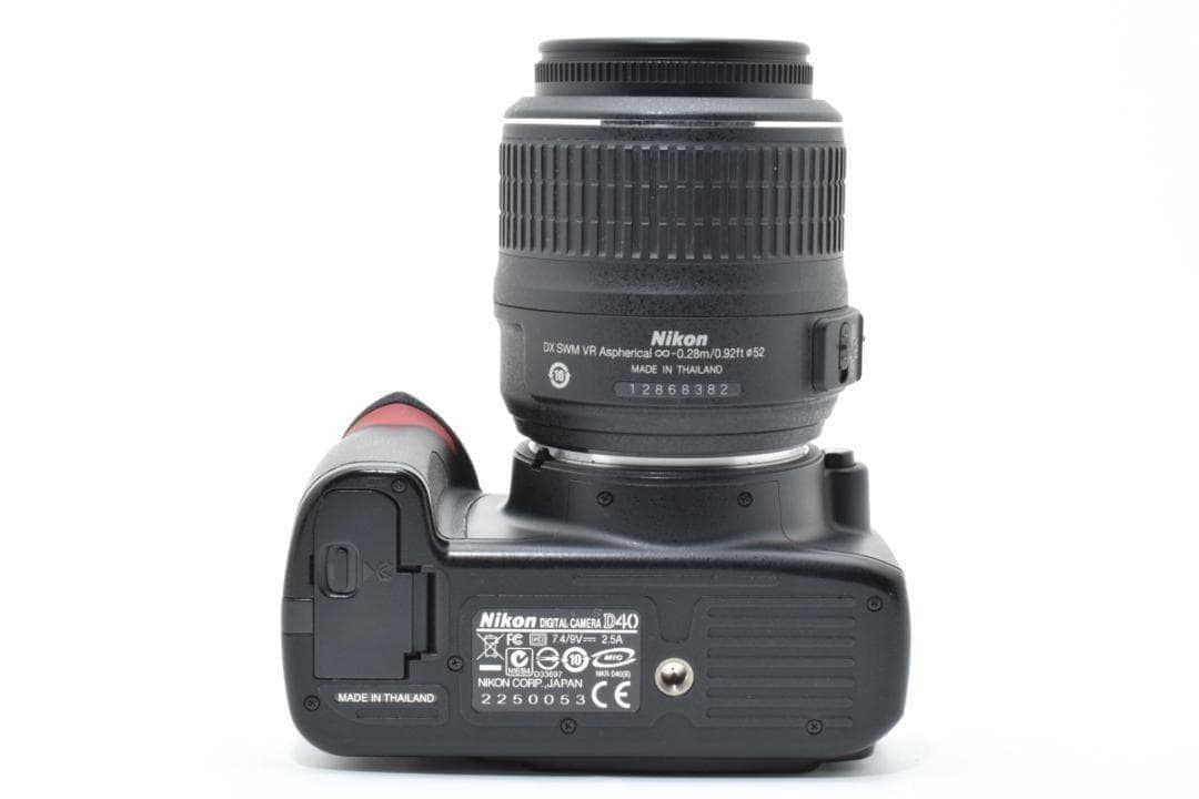 □ 美品・極少ショット数1786回 □ ニコン Nikon D7000 ボディ