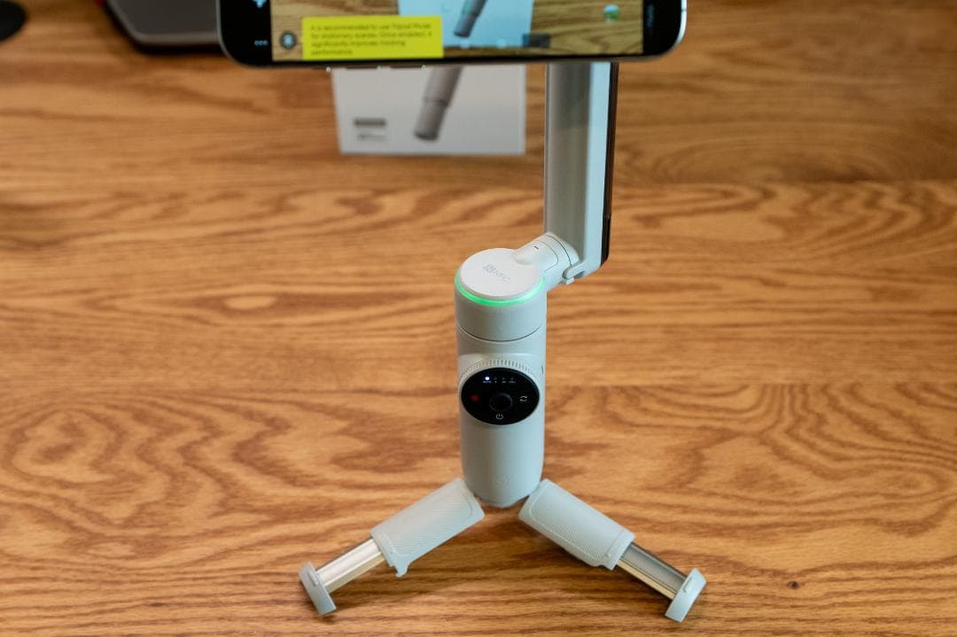 Insta360 Flow Pro グレー ＋ MagSafe マウント Buy Flow 2 Pro Magnetic Phone Mount - Insta360 Store