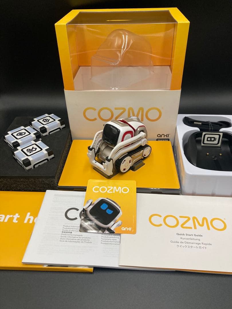 【完動美品】COZMO (コズモ)AIロボット クリスマス プレゼント 子ども ディズニーのウォーリー!? 心を持つロボット「COZMO（コズモ）」が