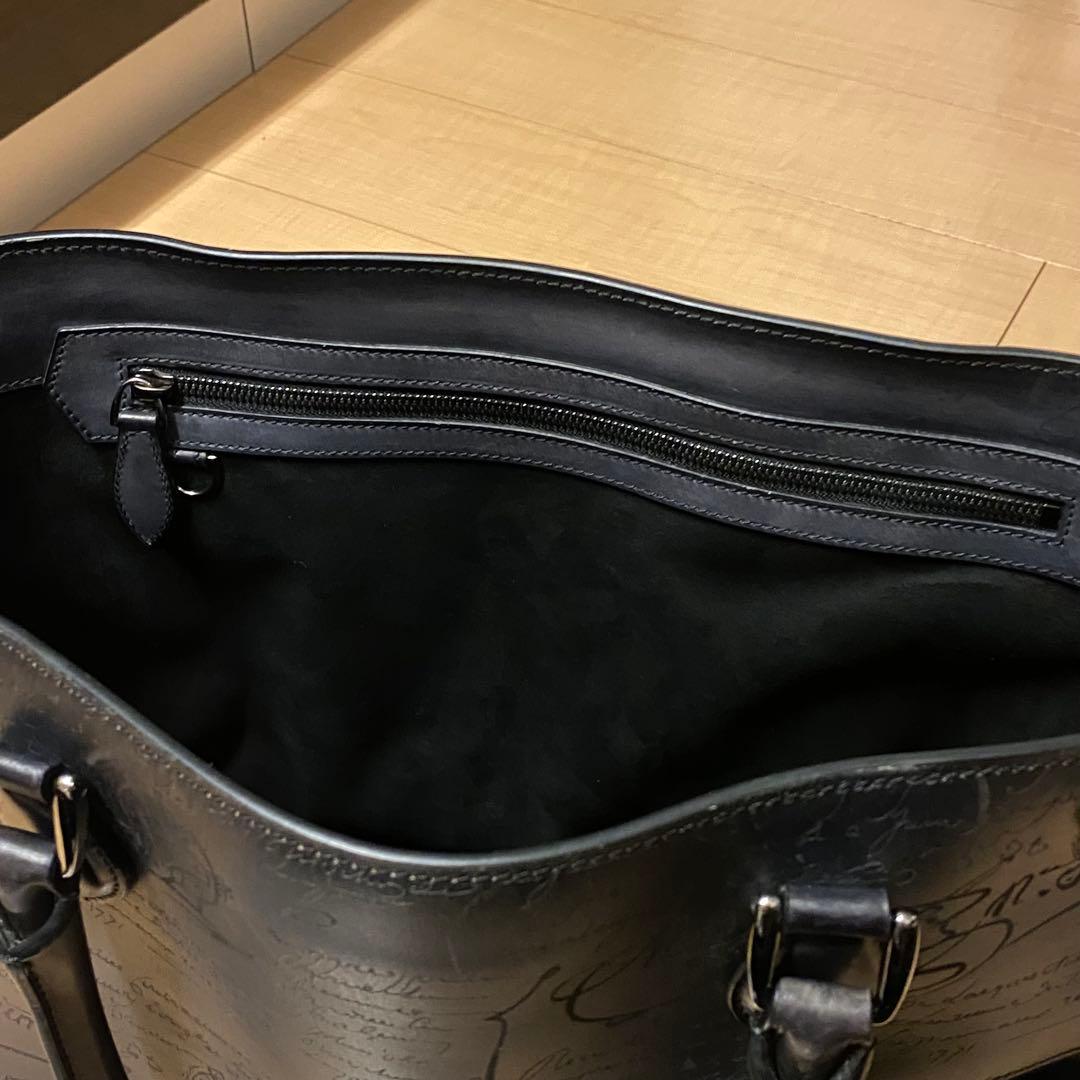 美品!定価55万 新ロゴ自立◎berlutiベルルッティトゥジュールトート