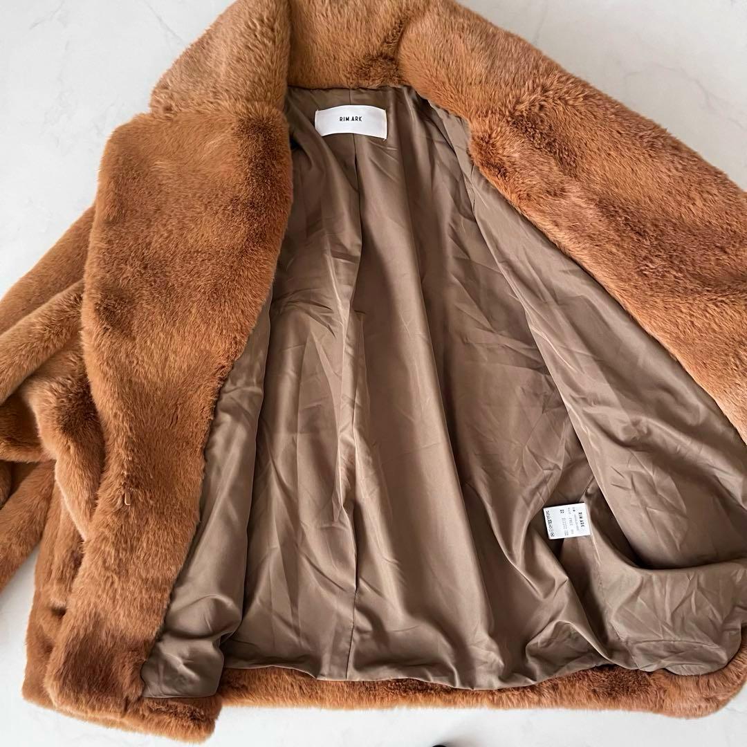 美品 RIM.ARK リムアーク ドルマン フェイクファーコート - メルカリ
