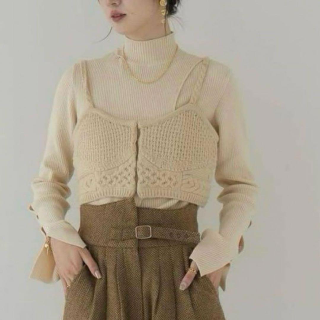 eaphi MIX PATTERN KNIT BUSTIER - メルカリ