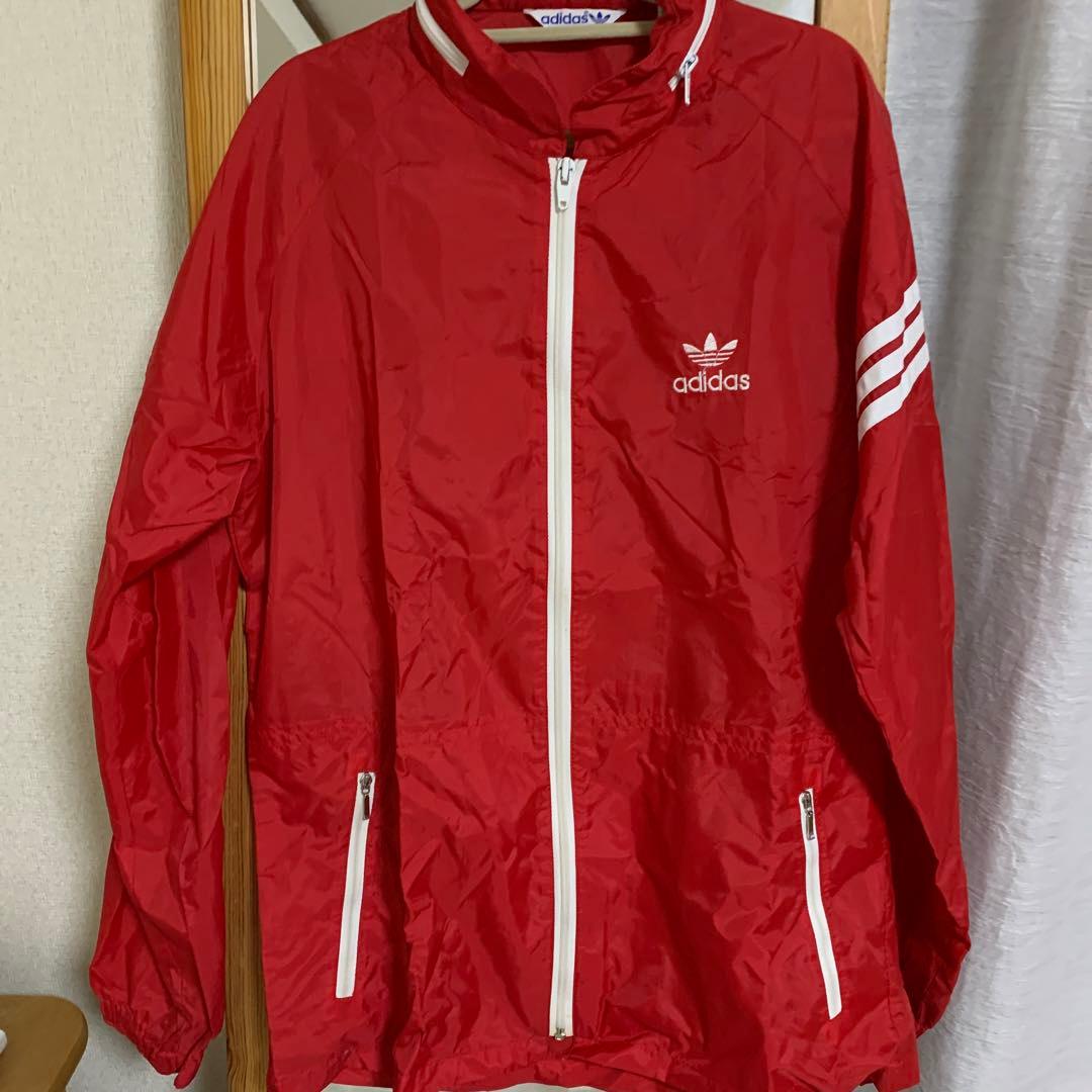 のんさん専用の 値引！adidasウインドブレーカー レッド Lサイズ