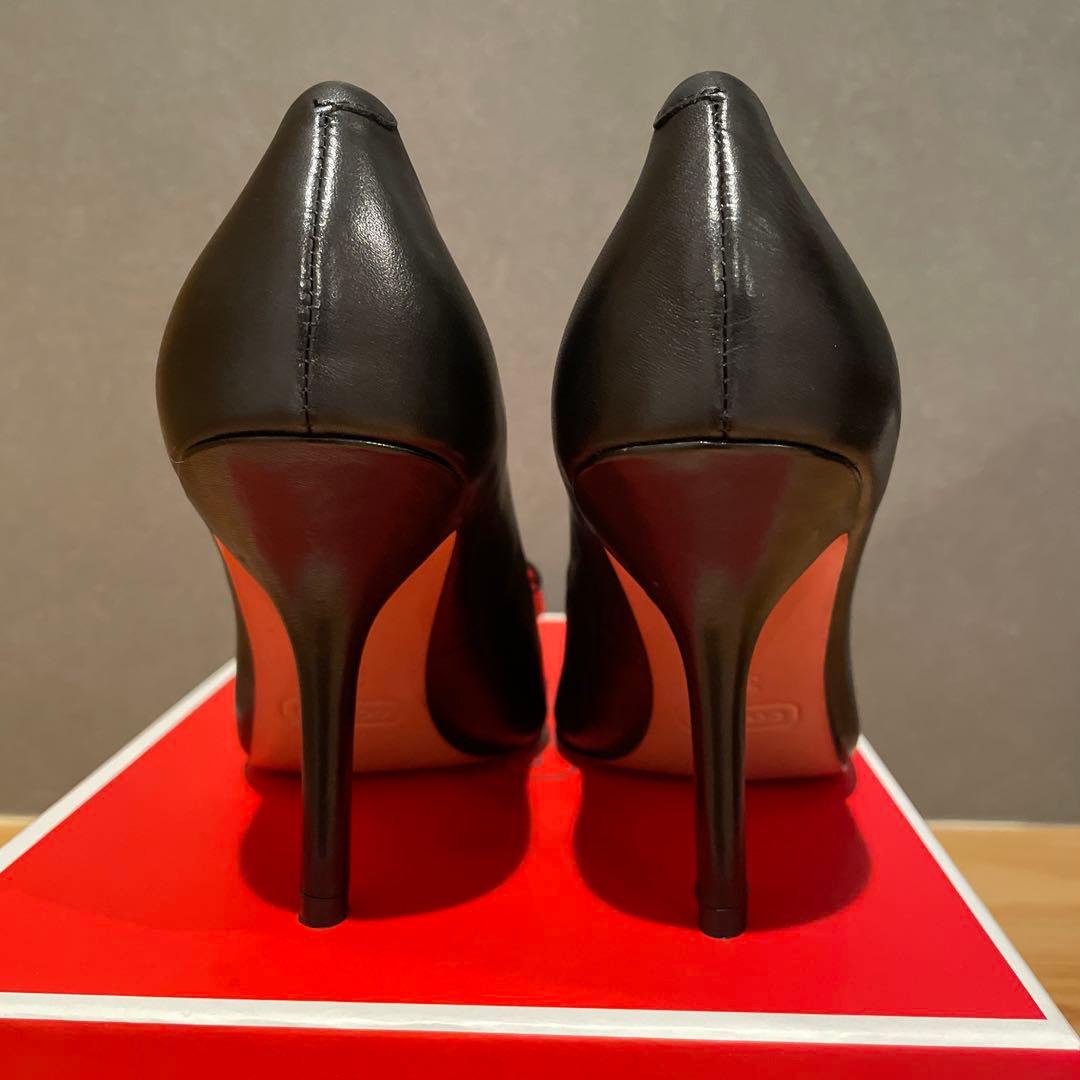 COACH コーチ 黒 リボン ハイヒール パンプス 35.5 新品未使用 - メルカリ