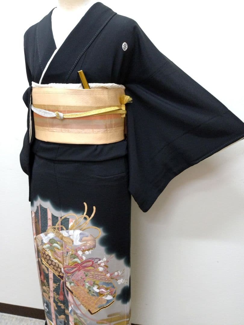 714 半額セール 正絹 友禅 作家もの 黒留袖 5点フルセット - メルカリ
