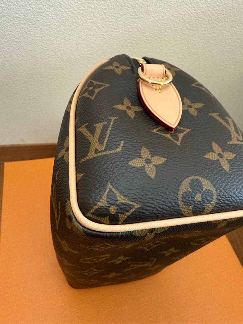 Jasmine　ストラップ無し