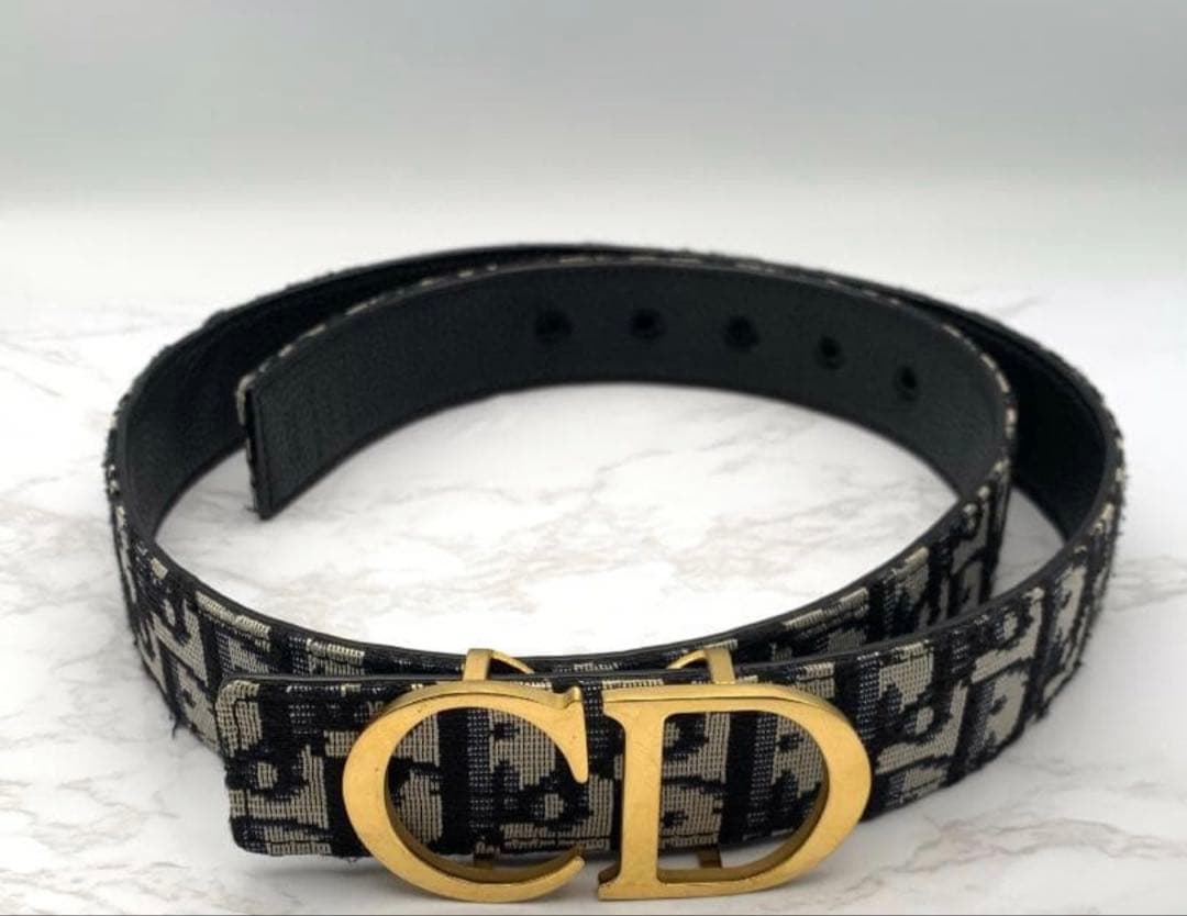 Dior ゴールドバックル ベルト ブラック/ベージュ オブリーク やりら Christian Dior(クリスチャンディオール) オブリークベルト ベージュ