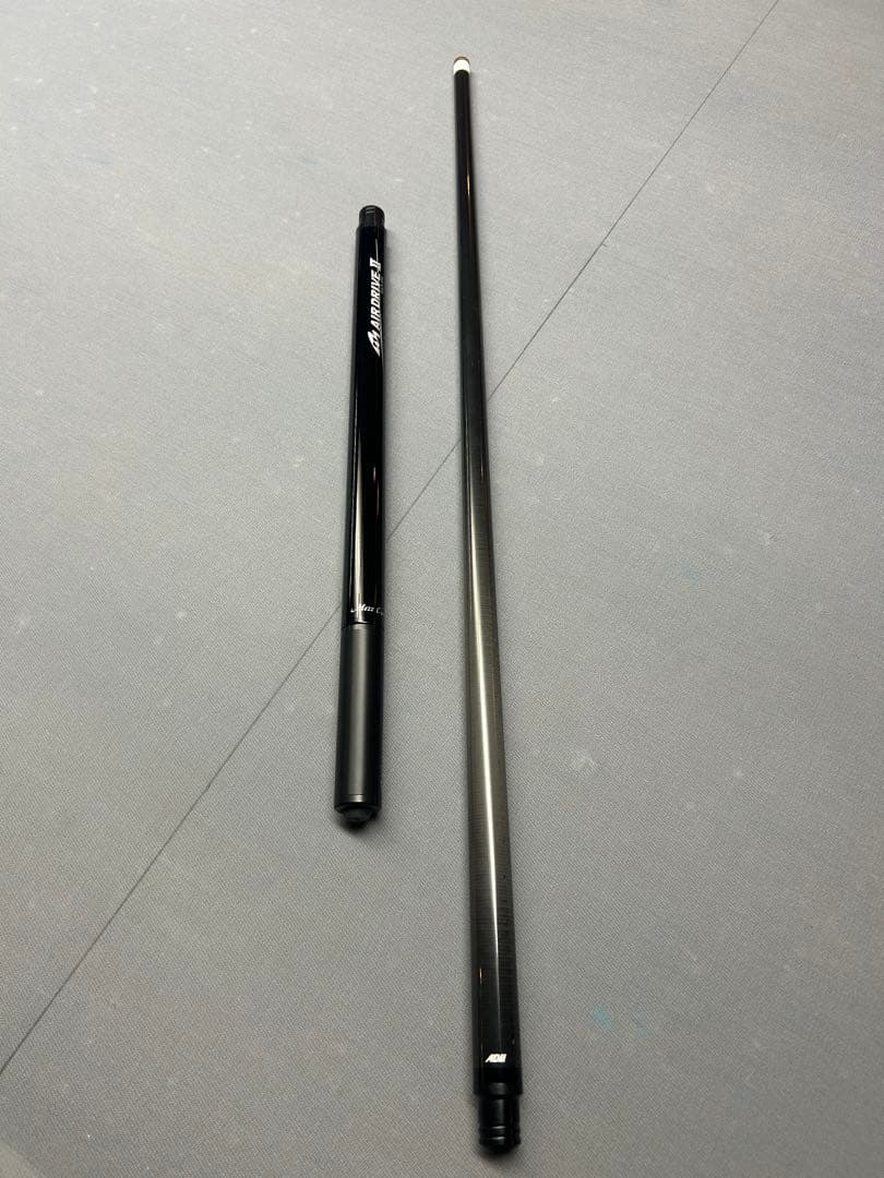 Mezz エアドライブ2ジャンプキュー BD〉カーボンシャフトがもたらす驚異のジャンプ性能。MEZZ『AIRDRIVE 2