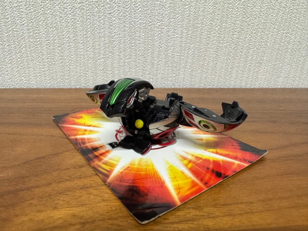 爆丸 ノヴァヘリオス セガトイズ Yahoo!オークション -「爆丸 ヘリオス」(フィギュア) の落札相場・落札価格