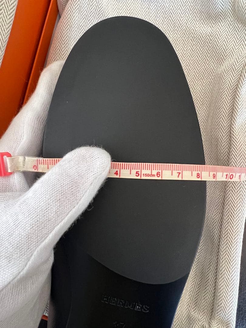 HERMES モカシン 《ジュリア》 《流行に左右されないデザイン》　サイズ37