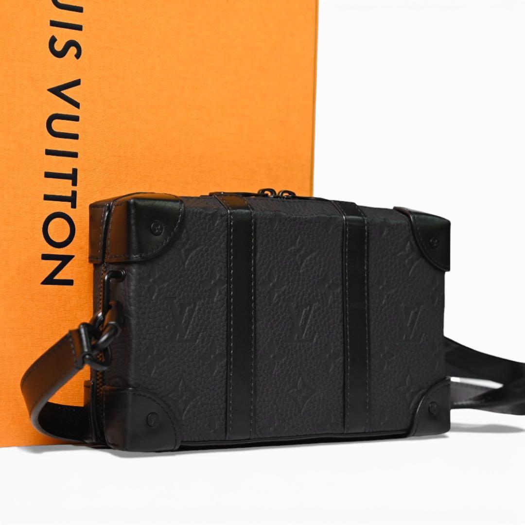 【新品同様】ルイヴィトン ブラック ショルダーバッグ ソフトトランク ウォレット ルイ・ヴィトン(LOUIS VUITTON)ソフトトランク・ウォレット
