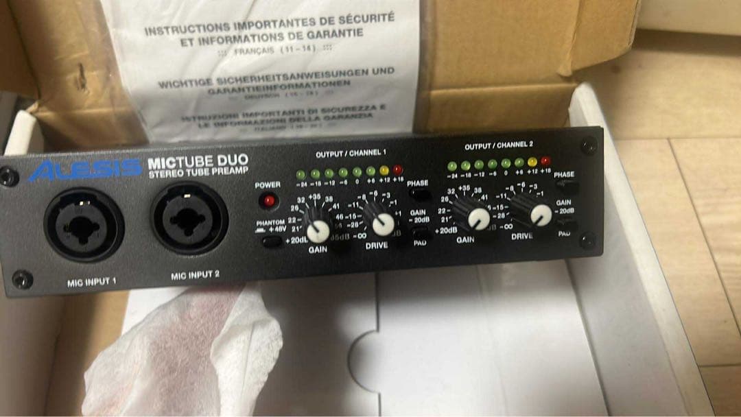 Alesis Mictube Duo オーディオインターフェイス Alesis MicTube Duo | Sweetwater