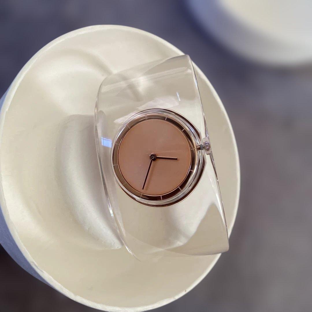 ISSEY MIYAKE オーシリーズ　腕時計　クリア　バングル 楽天市場】イッセイミヤケ 時計 ISSEY MIYAKE 吉岡徳仁 オー O メンズ